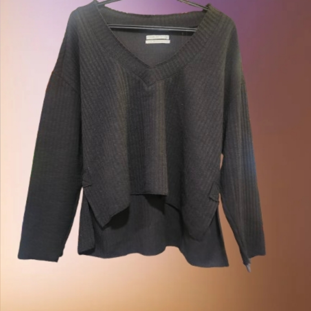 Urban Outfitters Black V-Neck Sweater
